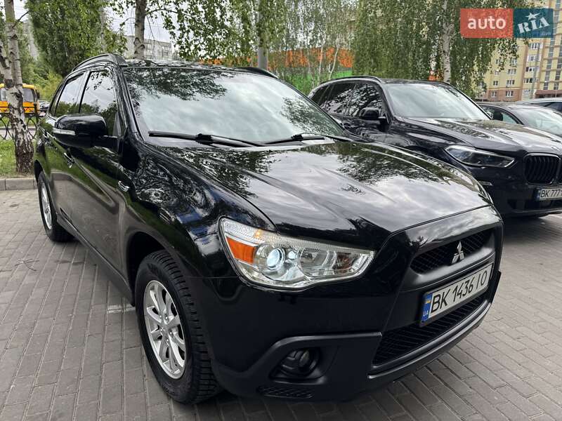 Внедорожник / Кроссовер Mitsubishi ASX 2012 в Ровно