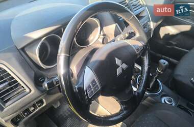 Внедорожник / Кроссовер Mitsubishi ASX 2011 в 