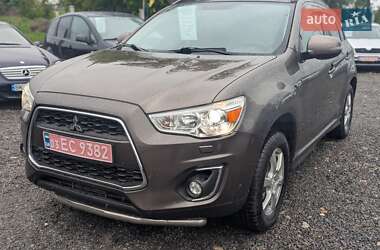 Внедорожник / Кроссовер Mitsubishi ASX 2013 в 