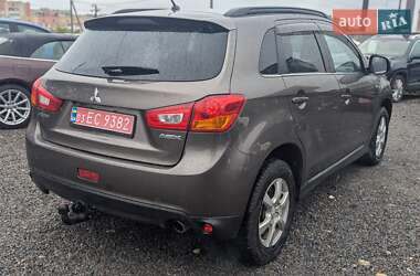 Внедорожник / Кроссовер Mitsubishi ASX 2013 в 