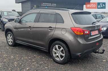 Внедорожник / Кроссовер Mitsubishi ASX 2013 в 