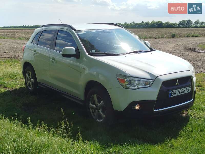 Внедорожник / Кроссовер Mitsubishi ASX 2011 в Гайвороне