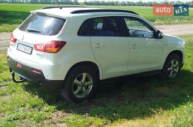 Позашляховик / Кросовер Mitsubishi ASX 2011 в 