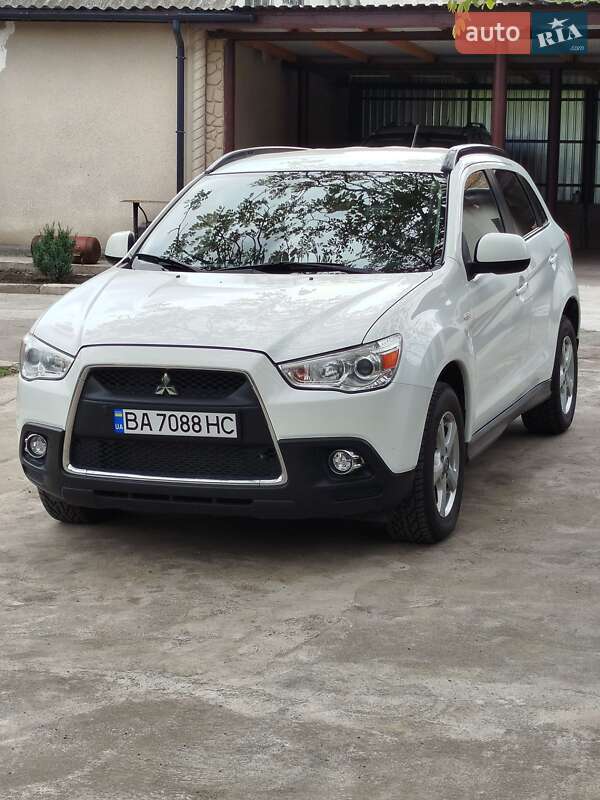 Внедорожник / Кроссовер Mitsubishi ASX 2011 в Гайвороне