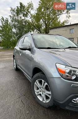 Позашляховик / Кросовер Mitsubishi ASX 2010 в 
