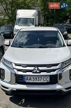 Внедорожник / Кроссовер Mitsubishi ASX 2019 в Киеве