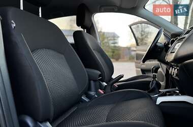Внедорожник / Кроссовер Mitsubishi ASX 2014 в 