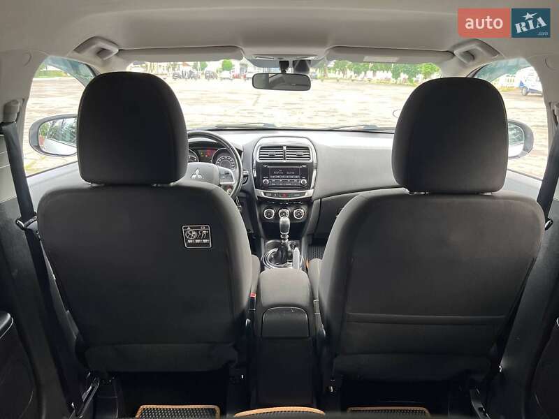 Внедорожник / Кроссовер Mitsubishi ASX 2015 в Новоархангельске