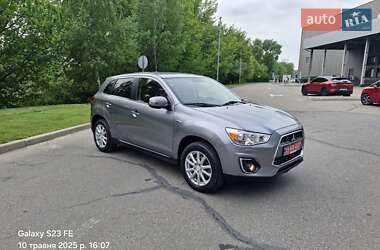 Внедорожник / Кроссовер Mitsubishi ASX 2014 в 