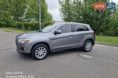 Внедорожник / Кроссовер Mitsubishi ASX 2014 в 