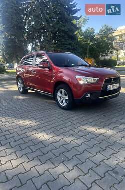 Позашляховик / Кросовер Mitsubishi ASX 2010 в Чернівцях