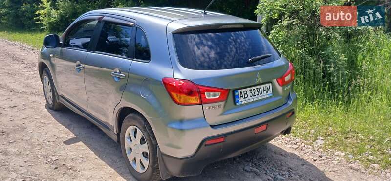 Внедорожник / Кроссовер Mitsubishi ASX 2012 в Погребище