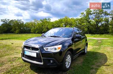 Внедорожник / Кроссовер Mitsubishi ASX 2011 в 