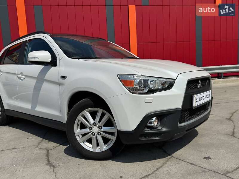 Внедорожник / Кроссовер Mitsubishi ASX 2010 в Киеве