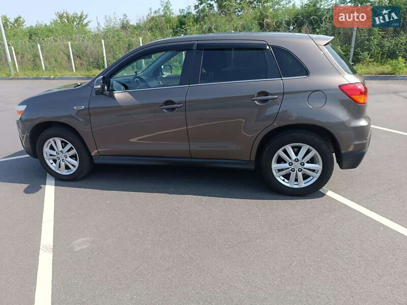 Внедорожник / Кроссовер Mitsubishi ASX 2010 в Виннице