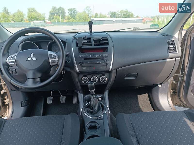 Внедорожник / Кроссовер Mitsubishi ASX 2010 в Виннице
