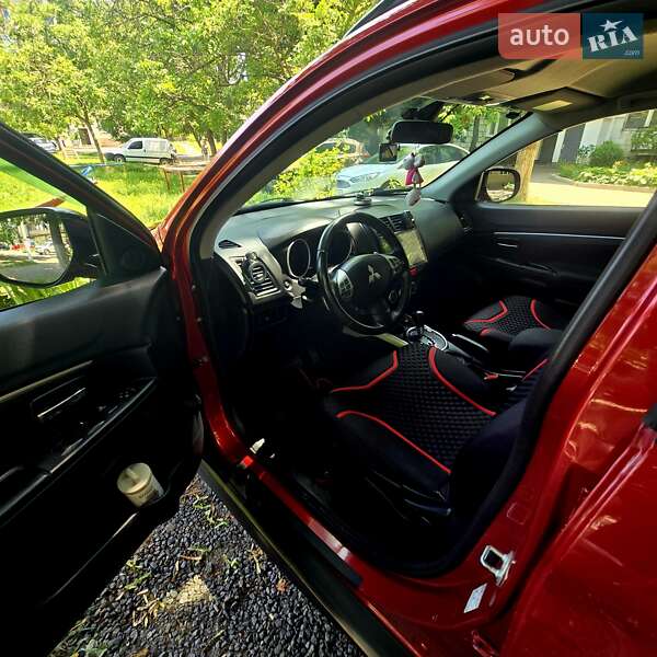 Внедорожник / Кроссовер Mitsubishi ASX 2011 в Измаиле