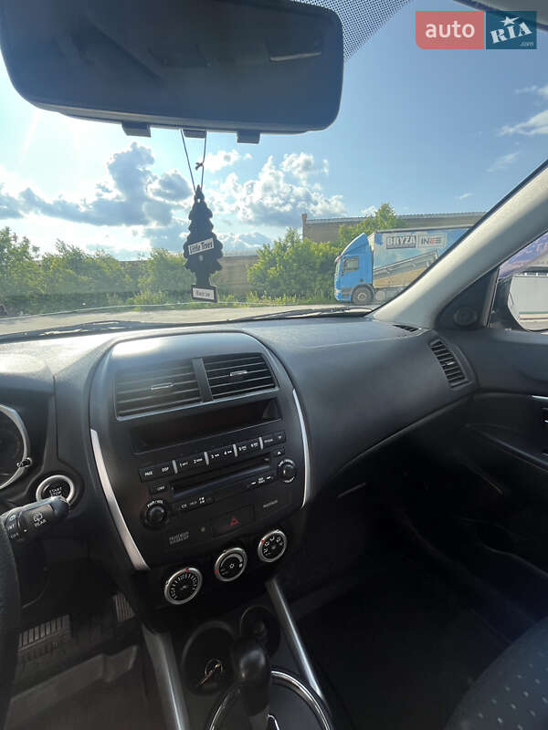 Позашляховик / Кросовер Mitsubishi ASX 2010 в Вінниці