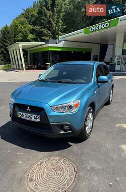 Внедорожник / Кроссовер Mitsubishi ASX 2010 в Ужгороде