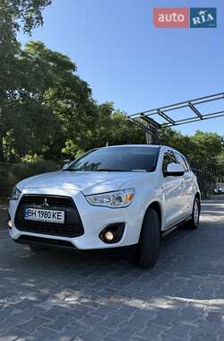 Позашляховик / Кросовер Mitsubishi ASX 2015 в Одесі