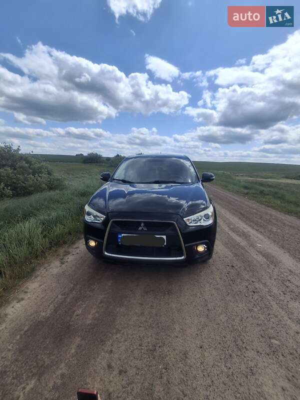 Позашляховик / Кросовер Mitsubishi ASX 2011 в Сокалі