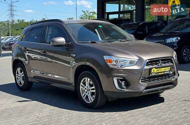 Внедорожник / Кроссовер Mitsubishi ASX 2015 в Черновцах