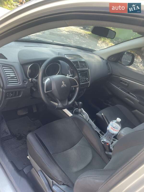 Внедорожник / Кроссовер Mitsubishi ASX 2013 в Днепре