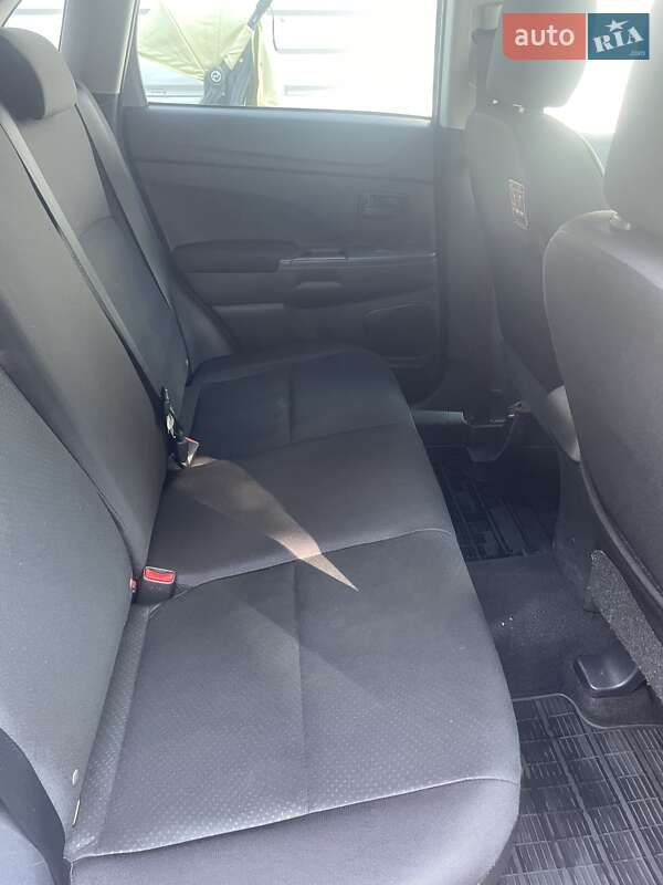 Внедорожник / Кроссовер Mitsubishi ASX 2013 в Днепре