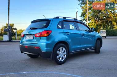 Внедорожник / Кроссовер Mitsubishi ASX 2011 в 