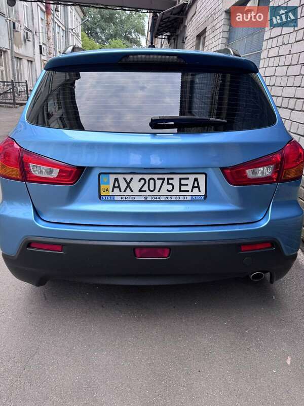 Внедорожник / Кроссовер Mitsubishi ASX 2011 в Киеве