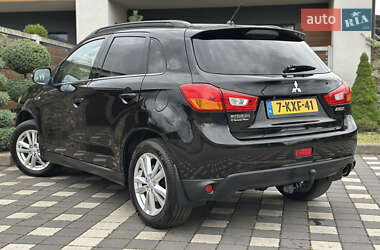 Внедорожник / Кроссовер Mitsubishi ASX 2014 в 