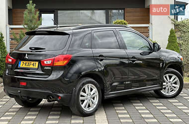 Внедорожник / Кроссовер Mitsubishi ASX 2014 в 