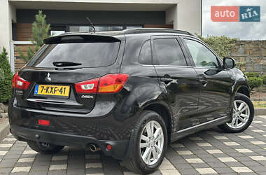 Внедорожник / Кроссовер Mitsubishi ASX 2014 в 