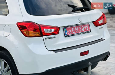 Внедорожник / Кроссовер Mitsubishi ASX 2014 в 