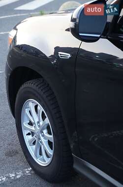 Внедорожник / Кроссовер Mitsubishi ASX 2014 в 