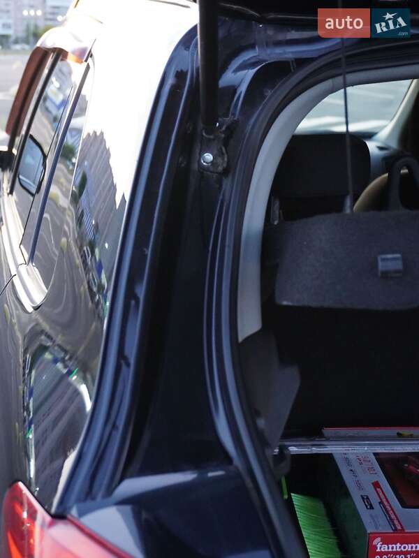Внедорожник / Кроссовер Mitsubishi ASX 2014 в Киеве