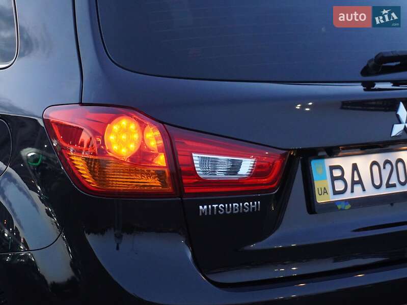 Внедорожник / Кроссовер Mitsubishi ASX 2014 в Киеве
