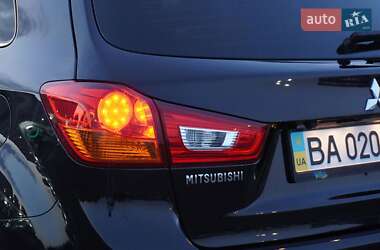 Внедорожник / Кроссовер Mitsubishi ASX 2014 в 