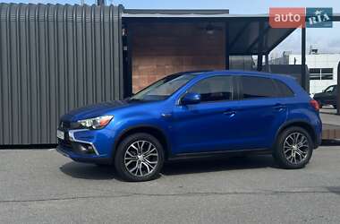 Внедорожник / Кроссовер Mitsubishi ASX 2016 в 
