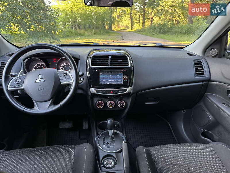 Внедорожник / Кроссовер Mitsubishi ASX 2015 в Тернополе