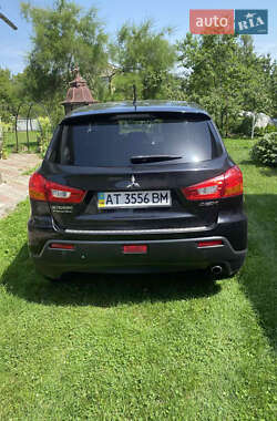 Внедорожник / Кроссовер Mitsubishi ASX 2010 в 