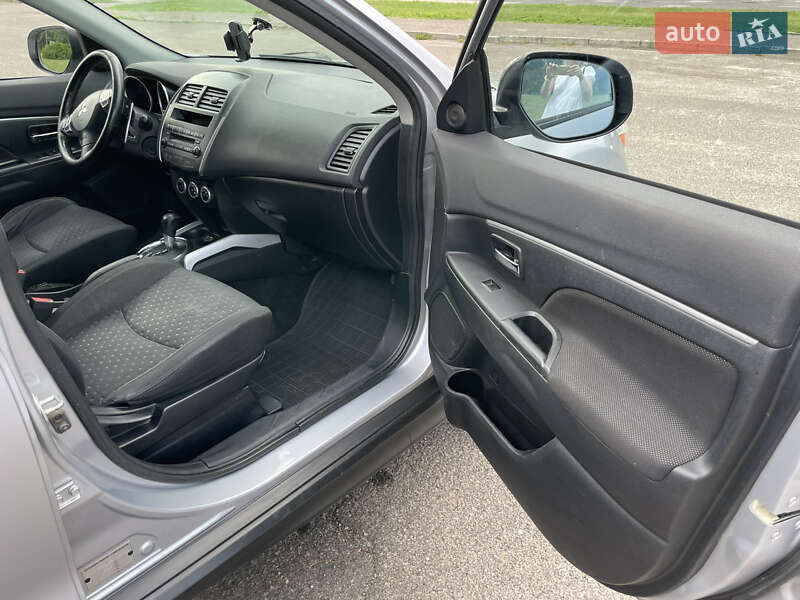 Внедорожник / Кроссовер Mitsubishi ASX 2011 в Черкассах