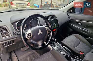 Внедорожник / Кроссовер Mitsubishi ASX 2011 в 
