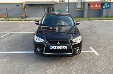 Внедорожник / Кроссовер Mitsubishi ASX 2010 в 