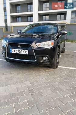 Внедорожник / Кроссовер Mitsubishi ASX 2010 в 