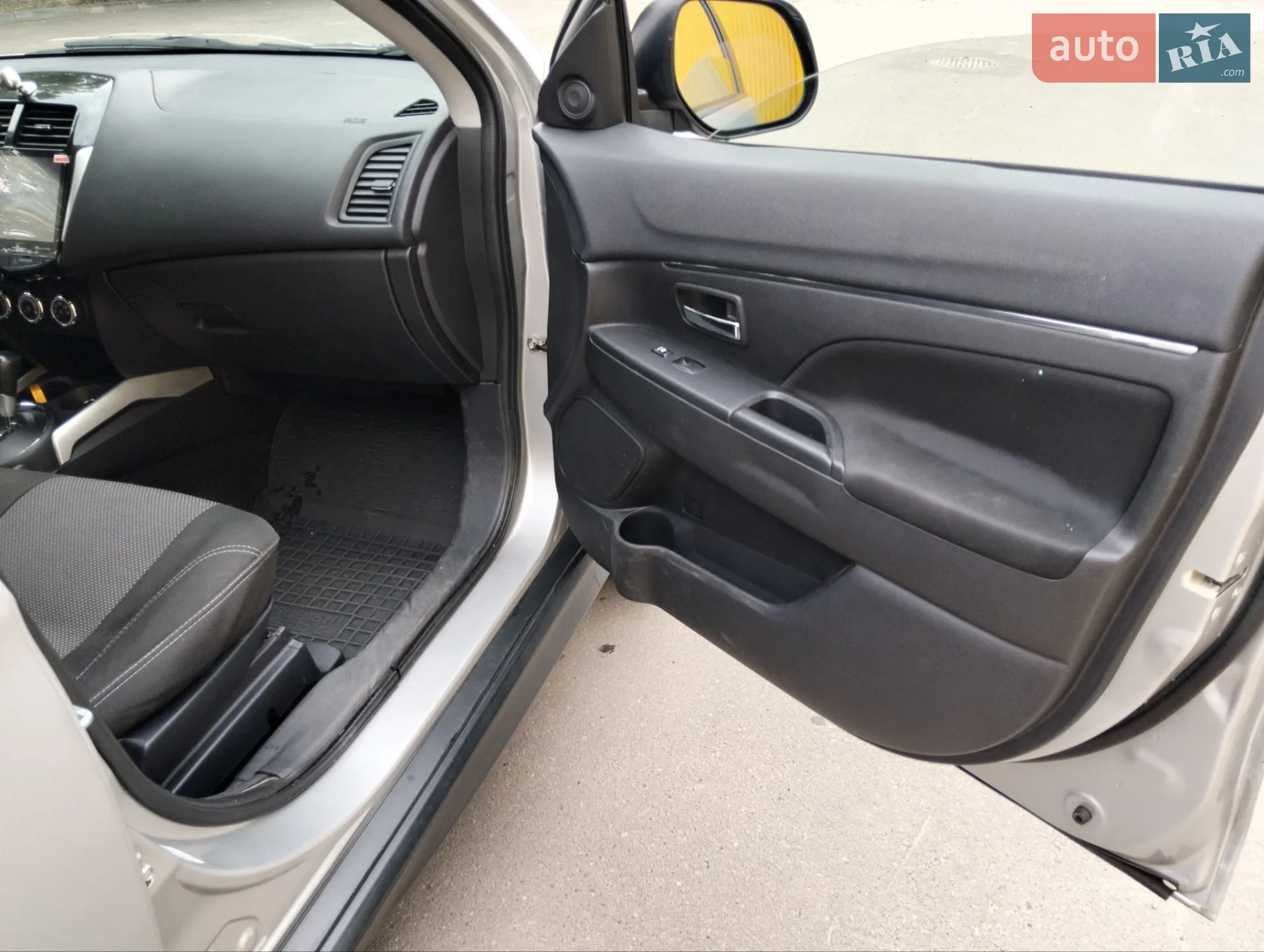 2013 Mitsubishi ASX - мініатюра 14