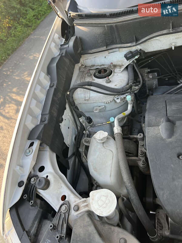 Позашляховик / Кросовер Mitsubishi ASX 2017 в Києві фото 24 Позашляховик / Кросовер Mitsubishi ASX 2017 в Києві