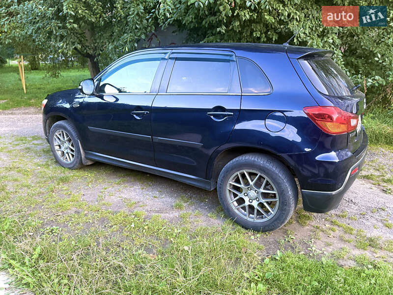 Внедорожник / Кроссовер Mitsubishi ASX 2010 в Хмельницком