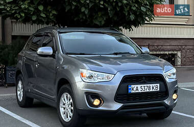 Внедорожник / Кроссовер Mitsubishi ASX 2013 в 