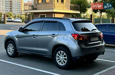 Внедорожник / Кроссовер Mitsubishi ASX 2013 в 